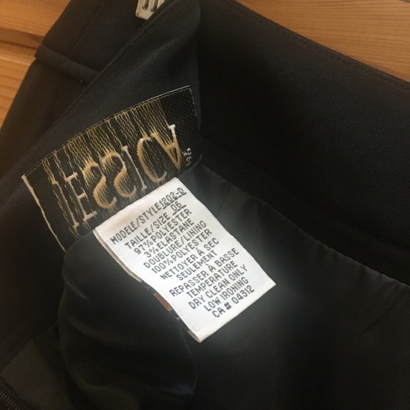 Woman’s Jessica Brand Skirt Suit -size 6 - Picture 12 of 13